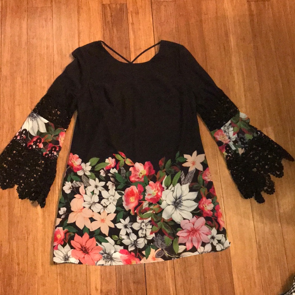 Black and Floral shift dress